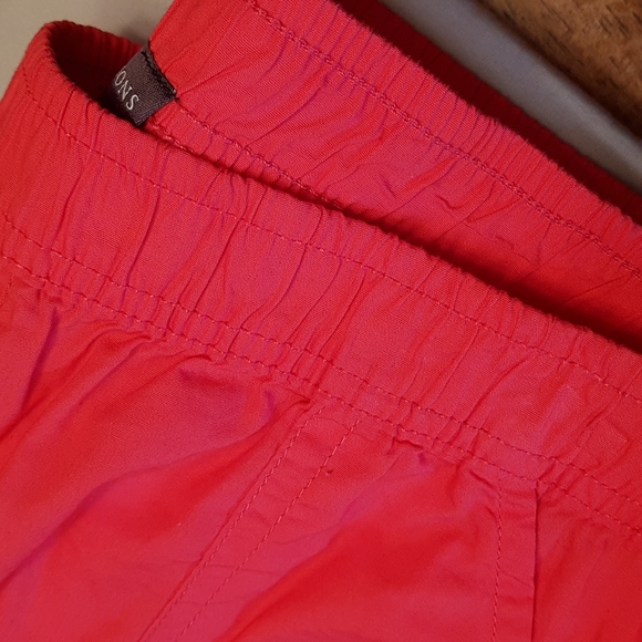 3/$20 Bright Coral Capris - Picture 8 of 10